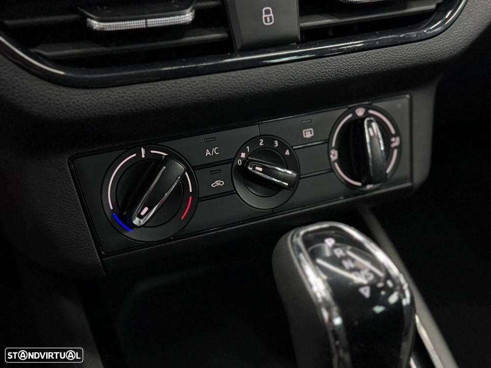 Skoda Kamiq 1.0 TSI Ambition DSG - 17