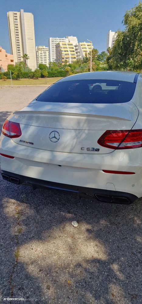 Mercedes-Benz C 63 AMG S - 8