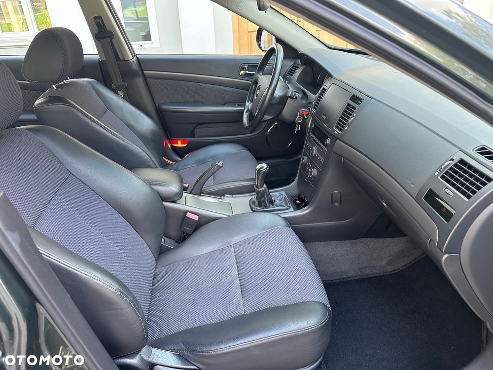 Chevrolet Epica 2.0 LS - 34