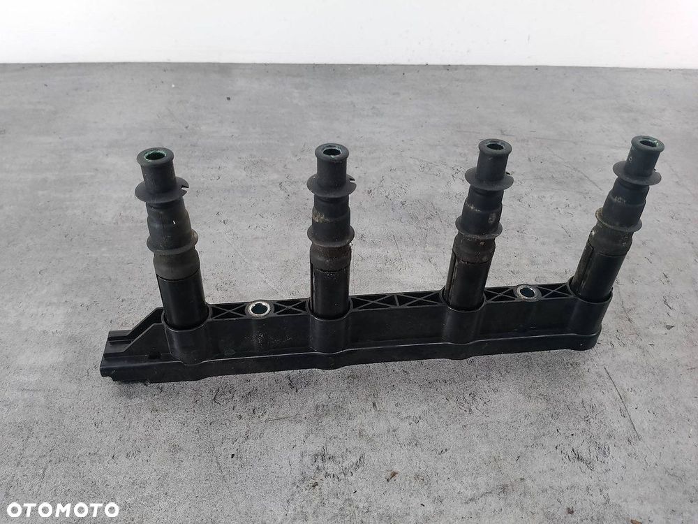 CEWKA ZAPŁONOWA CITROEN C4 I ZS472    E2019100472 1.4 i 16V - 3