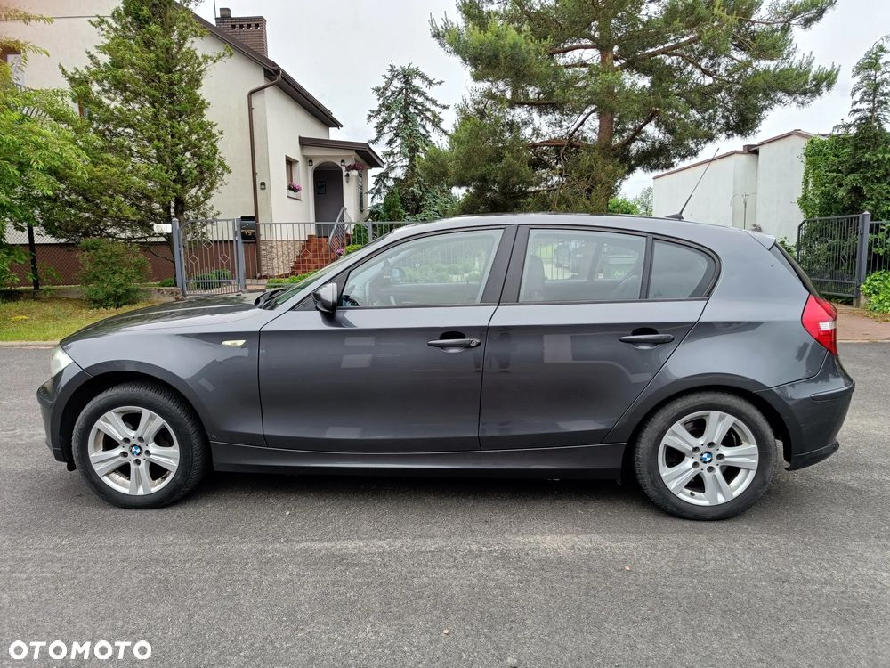 BMW Seria 1 118d DPF - 10