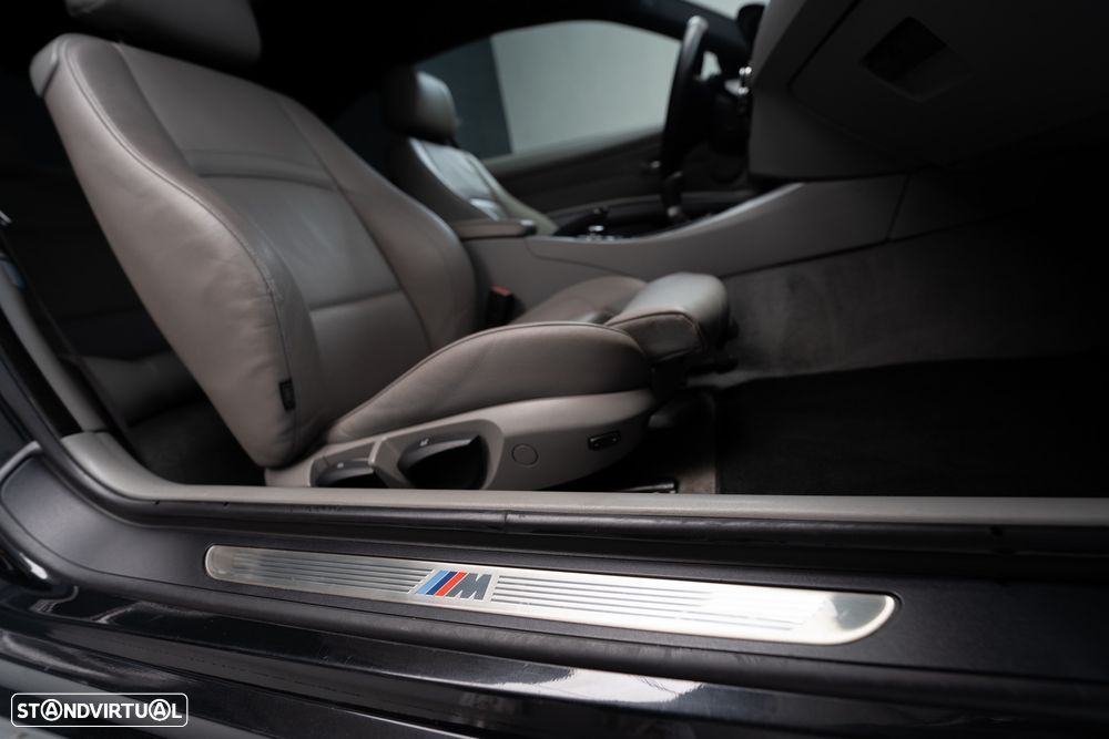 BMW 320 d Coupe - 21