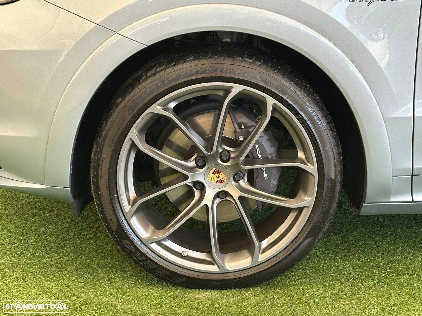 Porsche Cayenne Coupé E-Hybrid - 4