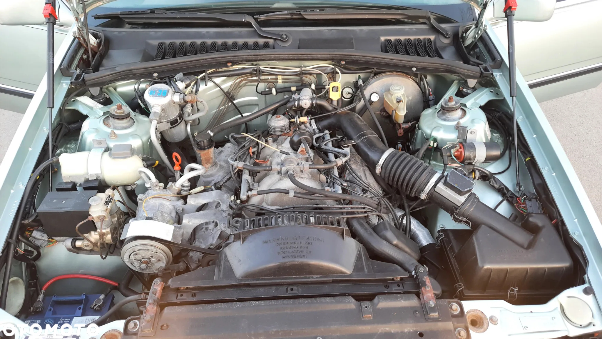 Volvo Seria 700 - 33