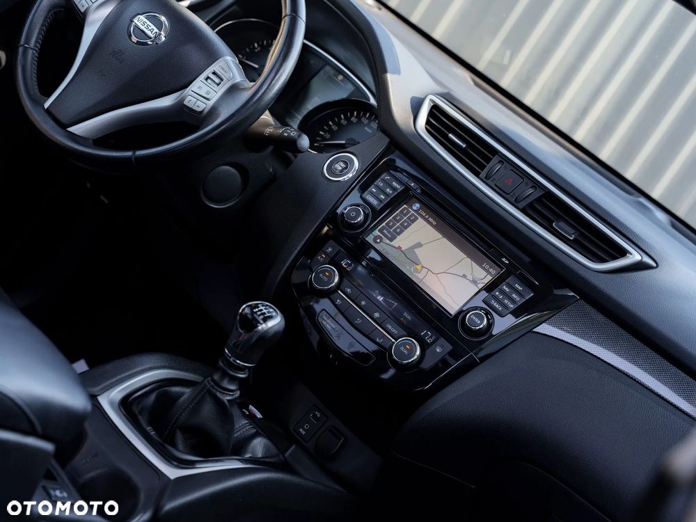 Nissan X-Trail 1.6 DIG-T Tekna - 23