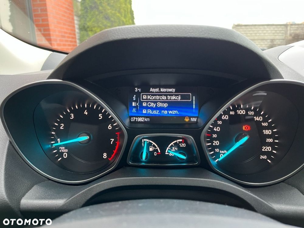 Ford Kuga 1.5 EcoBoost 2x4 Trend - 12