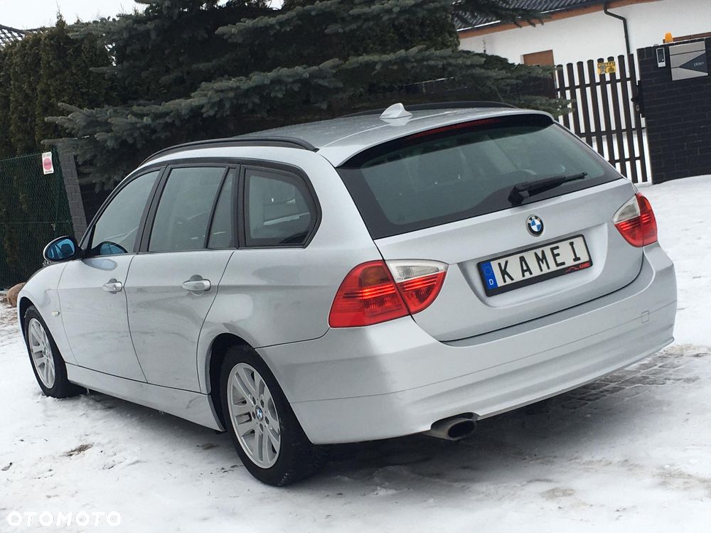 BMW Seria 3 320d - 2