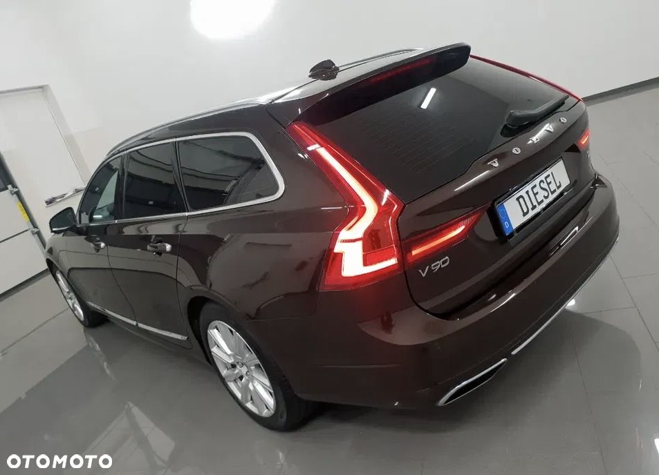 Volvo V90 D4 Inscription - 4