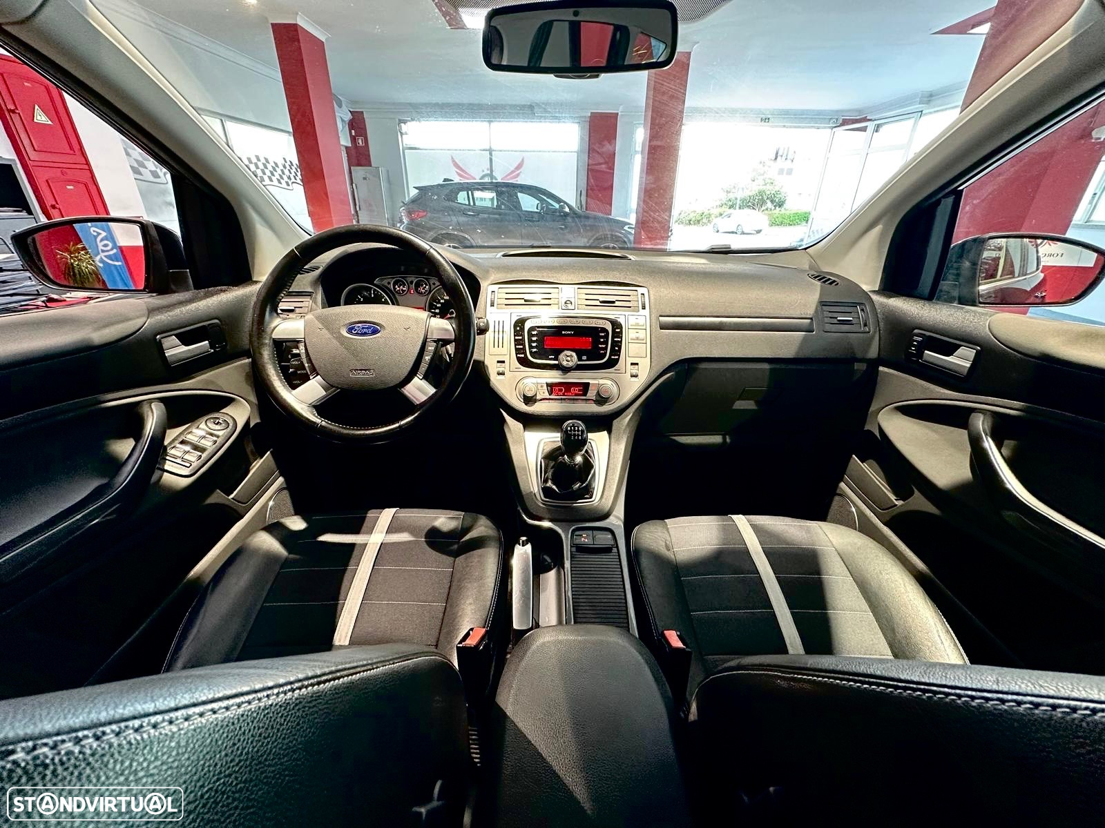 Ford Kuga 2.0 TDCi Titanium - 10