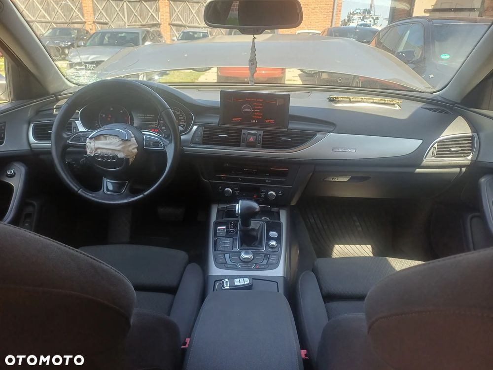 Audi A6 Avant 3.0 TDI DPF quattro S tronic - 14