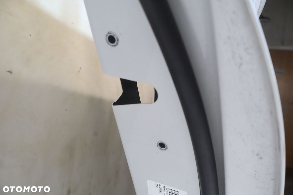 DRZWI PRAWY TYŁ BMW 3 328I F30 A300 - 4