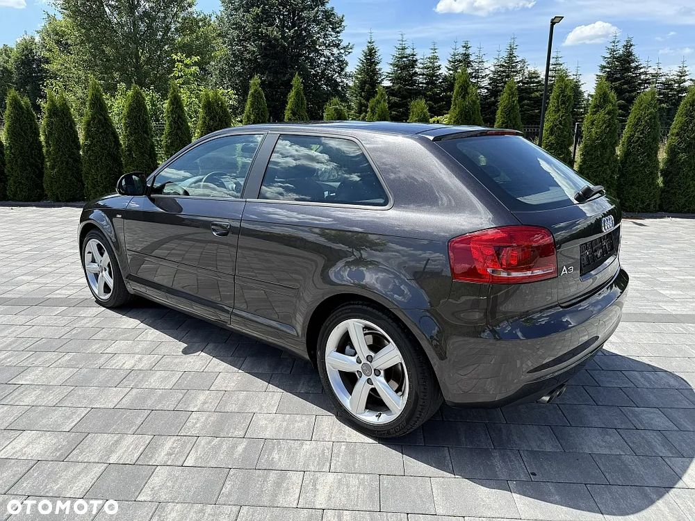 Audi A3 3-drzwiowe 2.0 TDI DPF quattro S line Sportpaket (plus) - 6