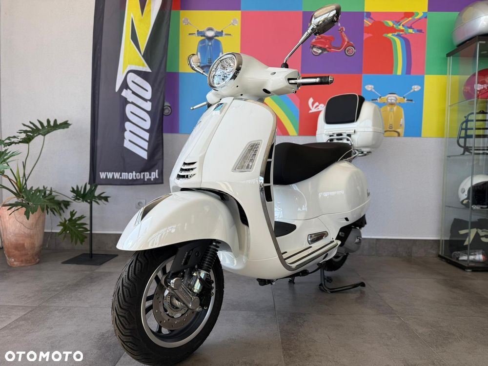 Vespa GTS - 4