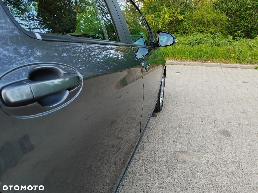 Toyota Yaris 1.33 Business Edition - 13