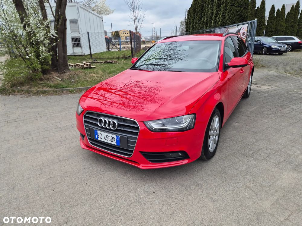 Audi A4 Avant 2.0 TDI DPF clean diesel multitronic Attraction - 2