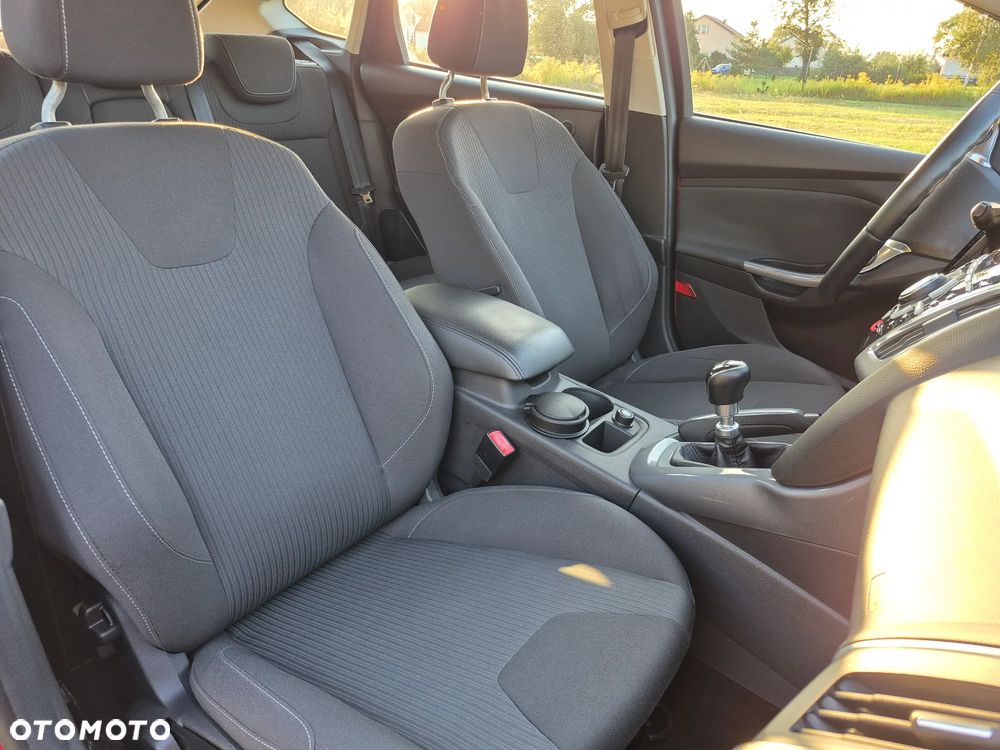 Ford Focus 2.0 TDCi Titanium - 23