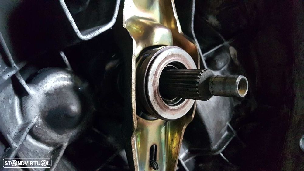 CAIXA DE VELOCIDADES AUDI 80/90 (893) 80 - 8