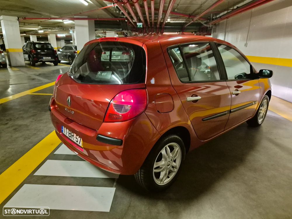 Renault Clio 1.2 16V Dynamique - 14