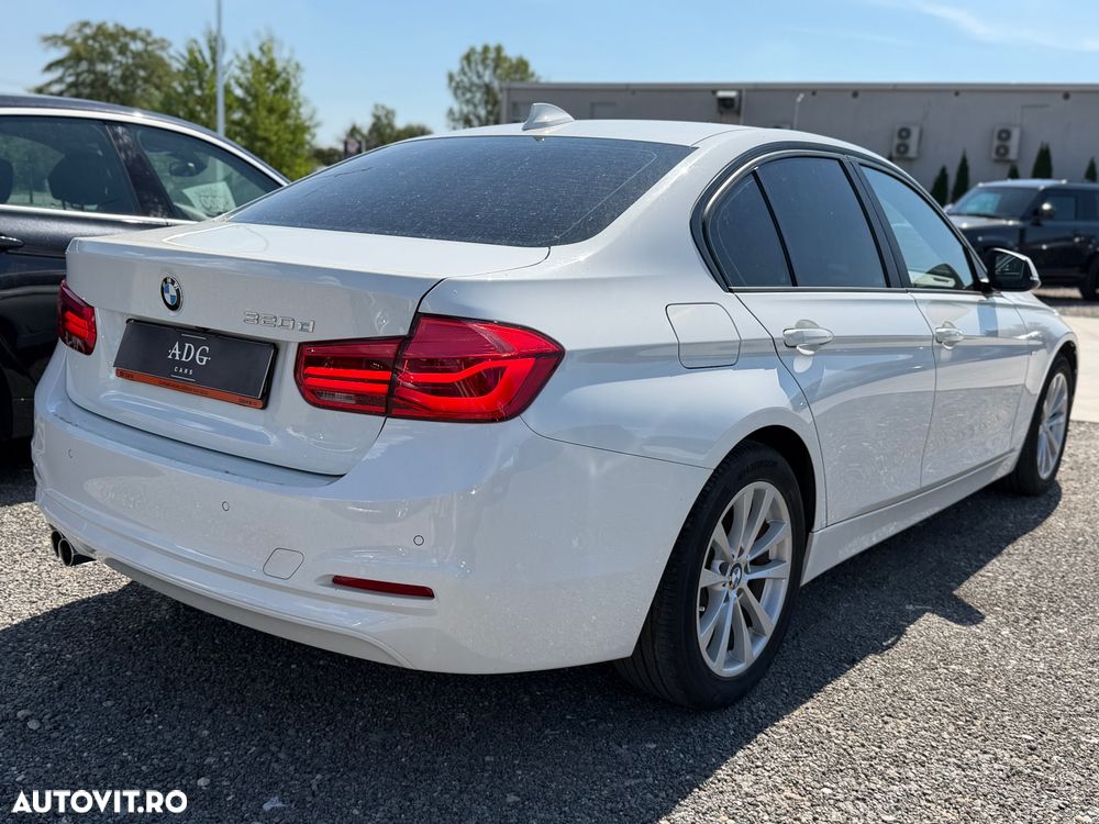 BMW Seria 3 320d xDrive AT Luxury Line - 4