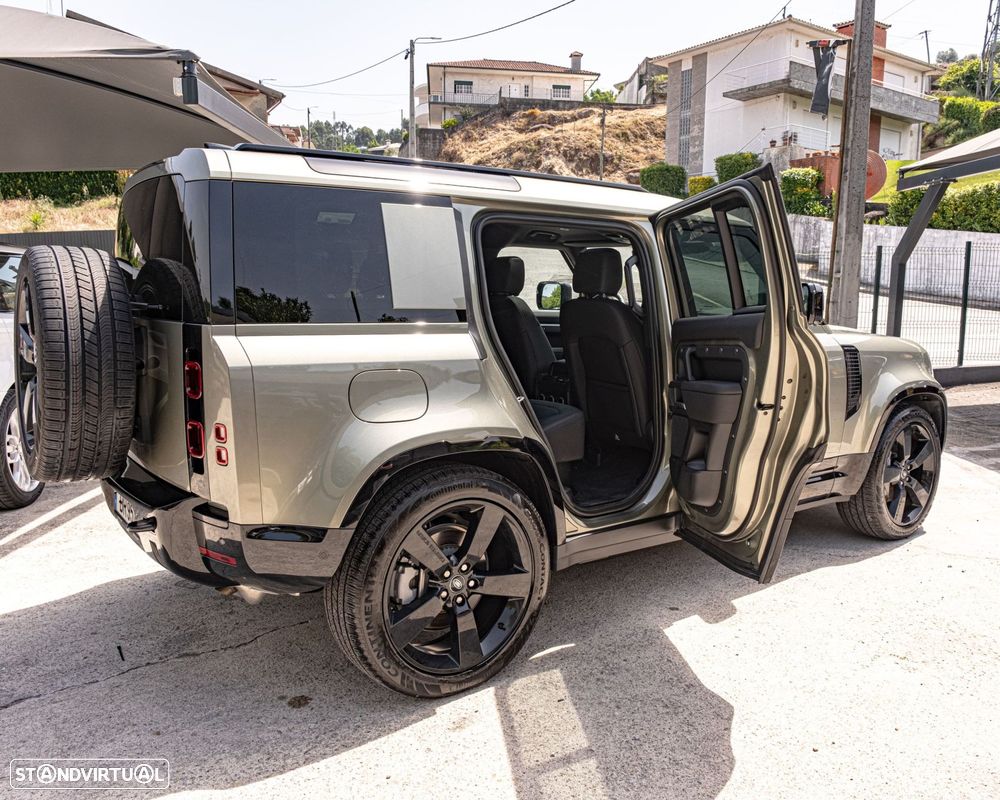 Land Rover Defender 2.0 P300e 110 AWD X-Dynamic SE - 7