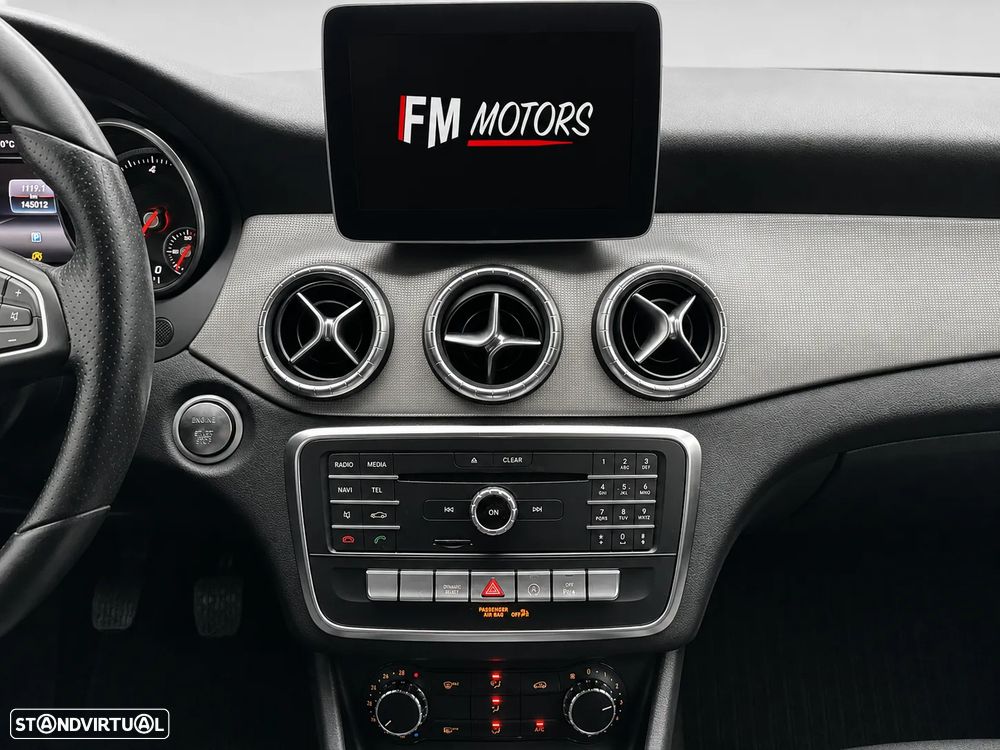 Mercedes-Benz CLA 180 d Shooting Brake Urban - 7