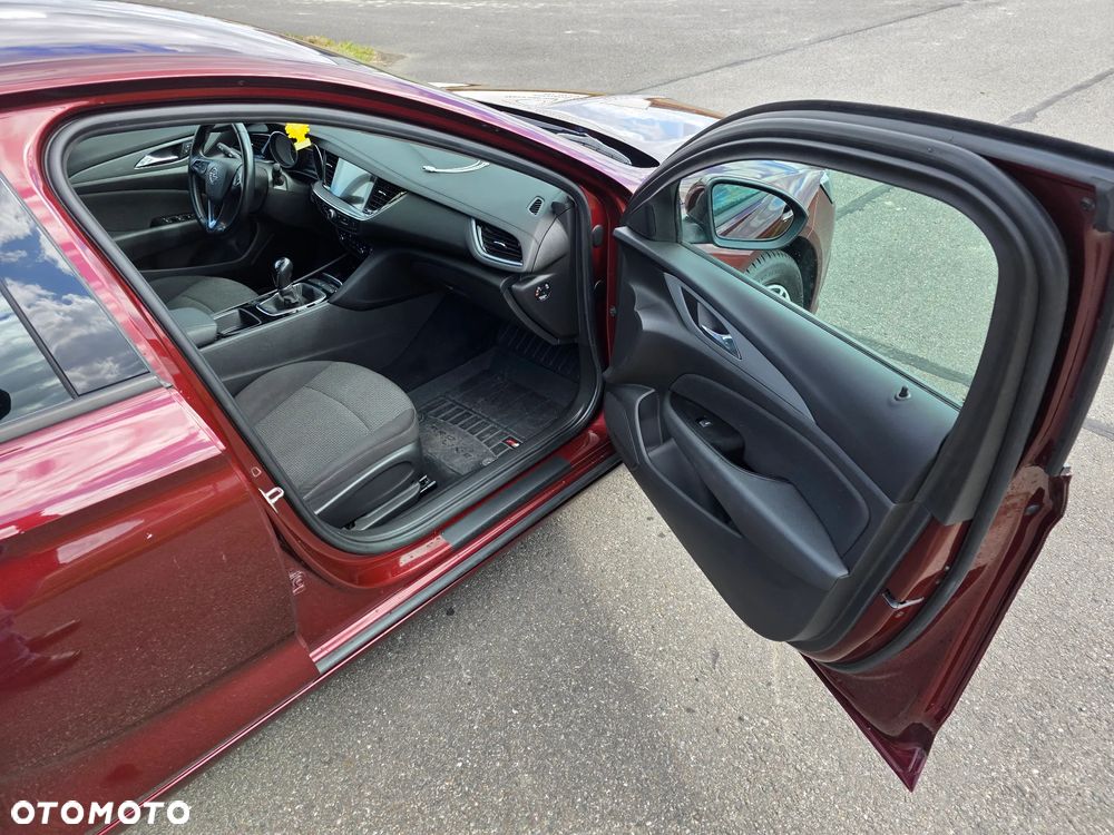 Opel Insignia 1.5 T Enjoy S&S - 22