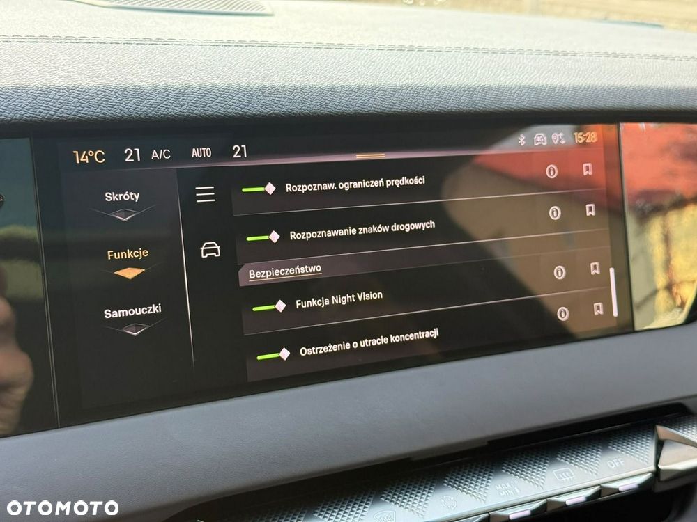 DS Automobiles DS 4 - 23
