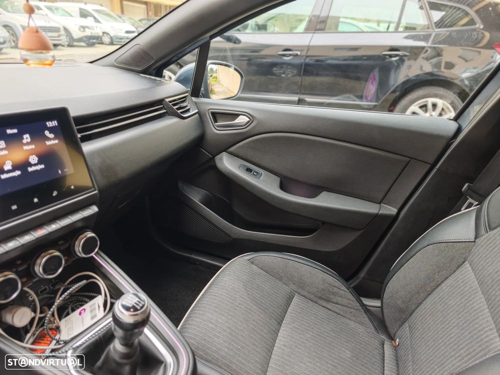 Renault Clio - 14
