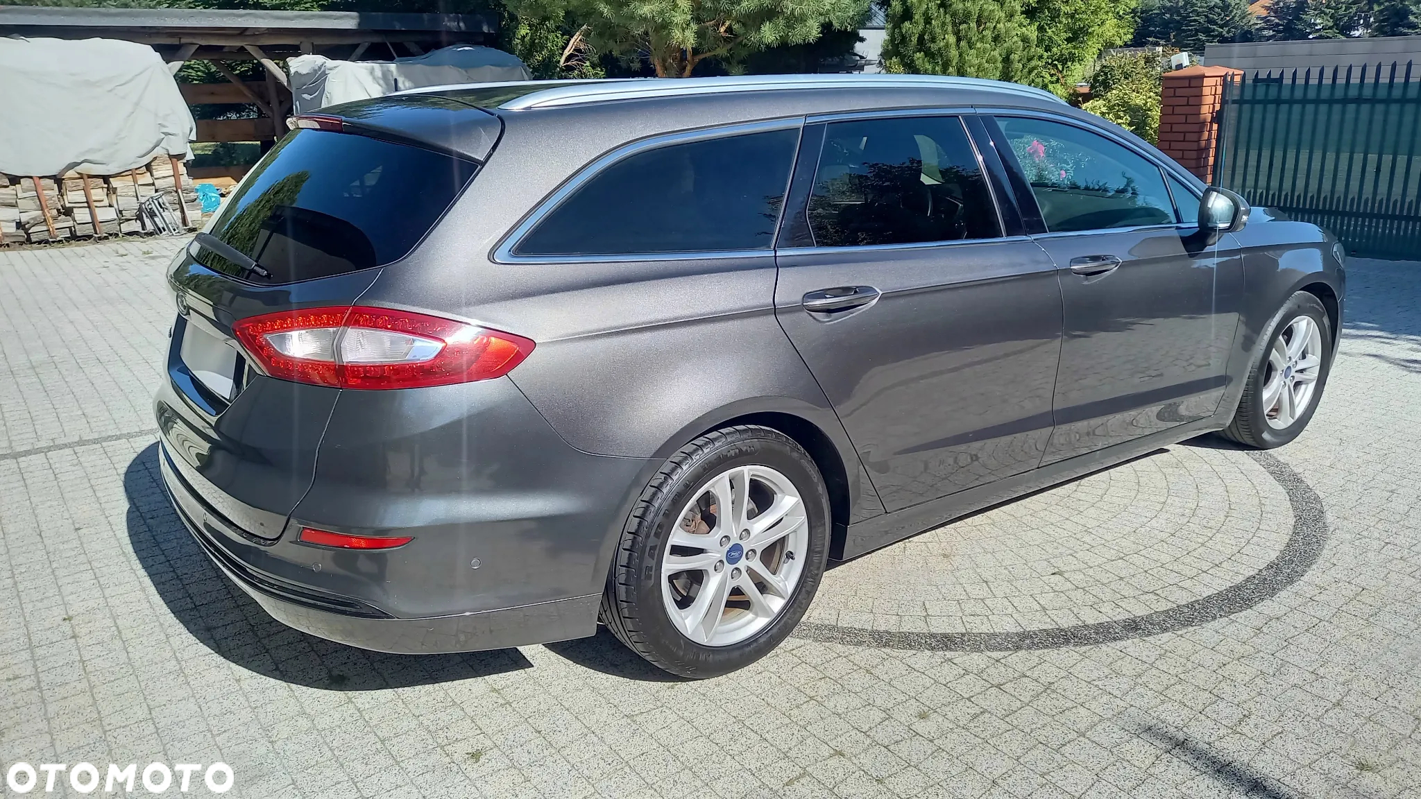 Ford Mondeo - 7