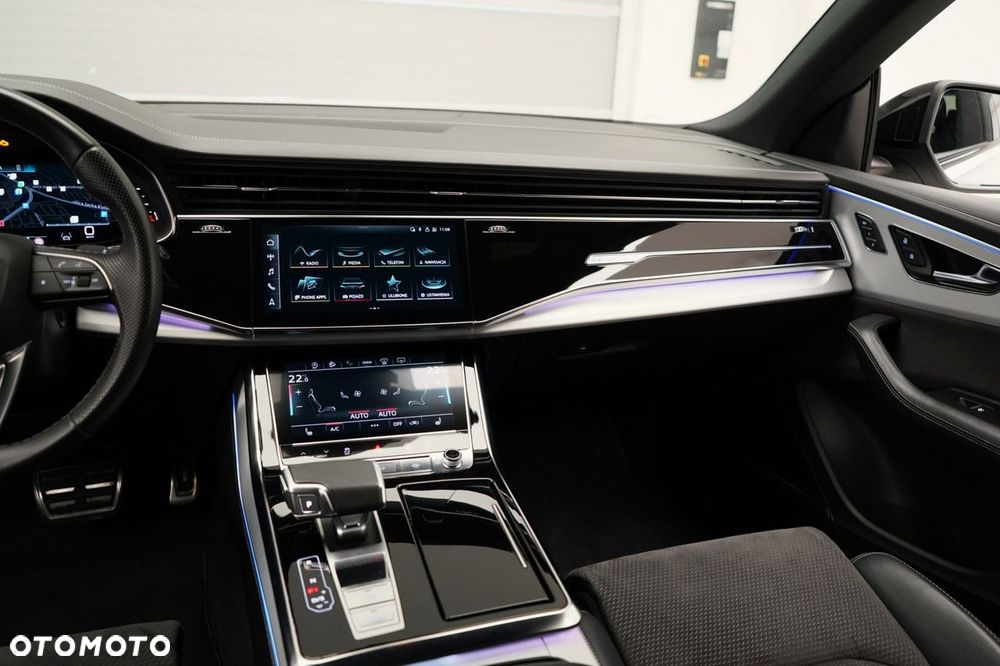Audi Q8 - 17