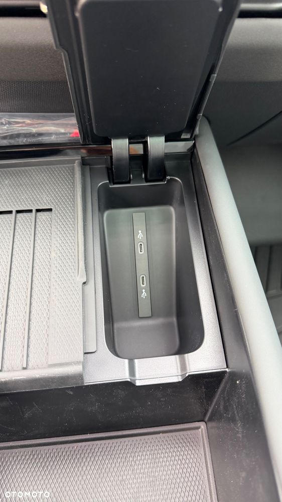 Volkswagen ID. Unyx 06 - 28