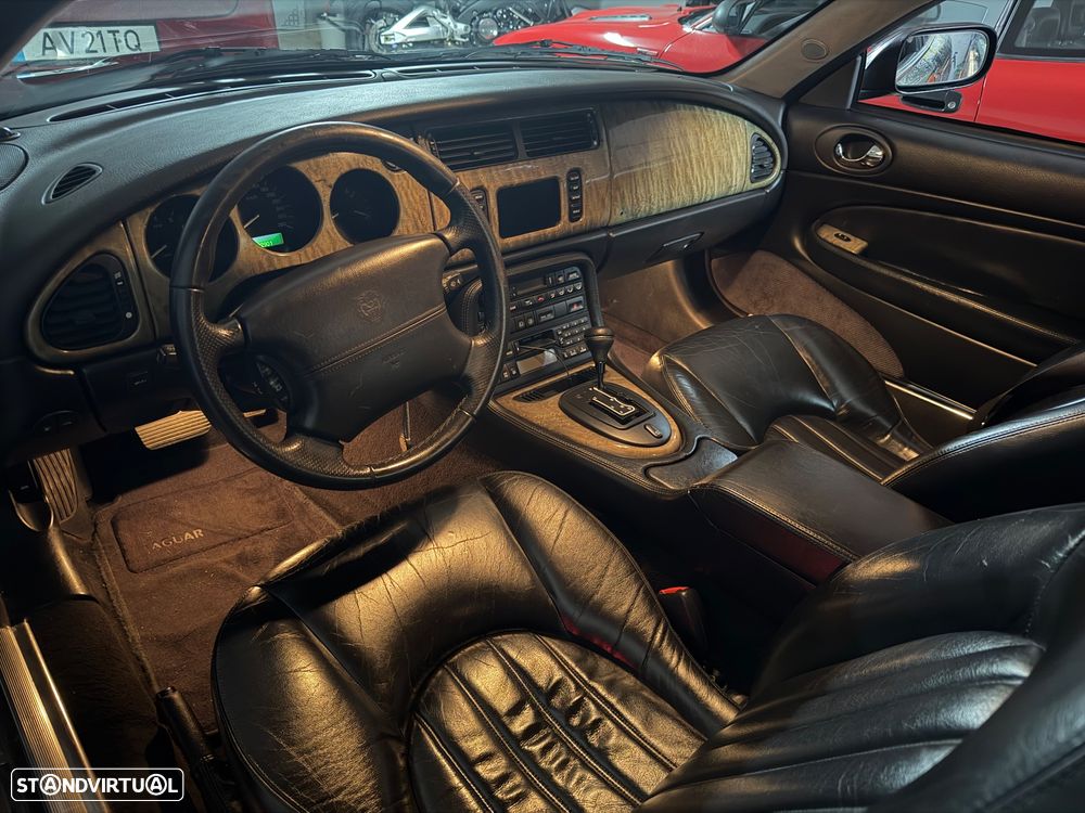 Jaguar XK XK8 4.0 Coupé Sport - 11