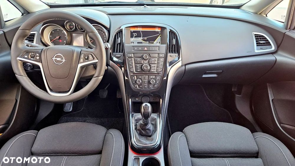 Opel Astra 2.0 CDTI Exklusiv - 5