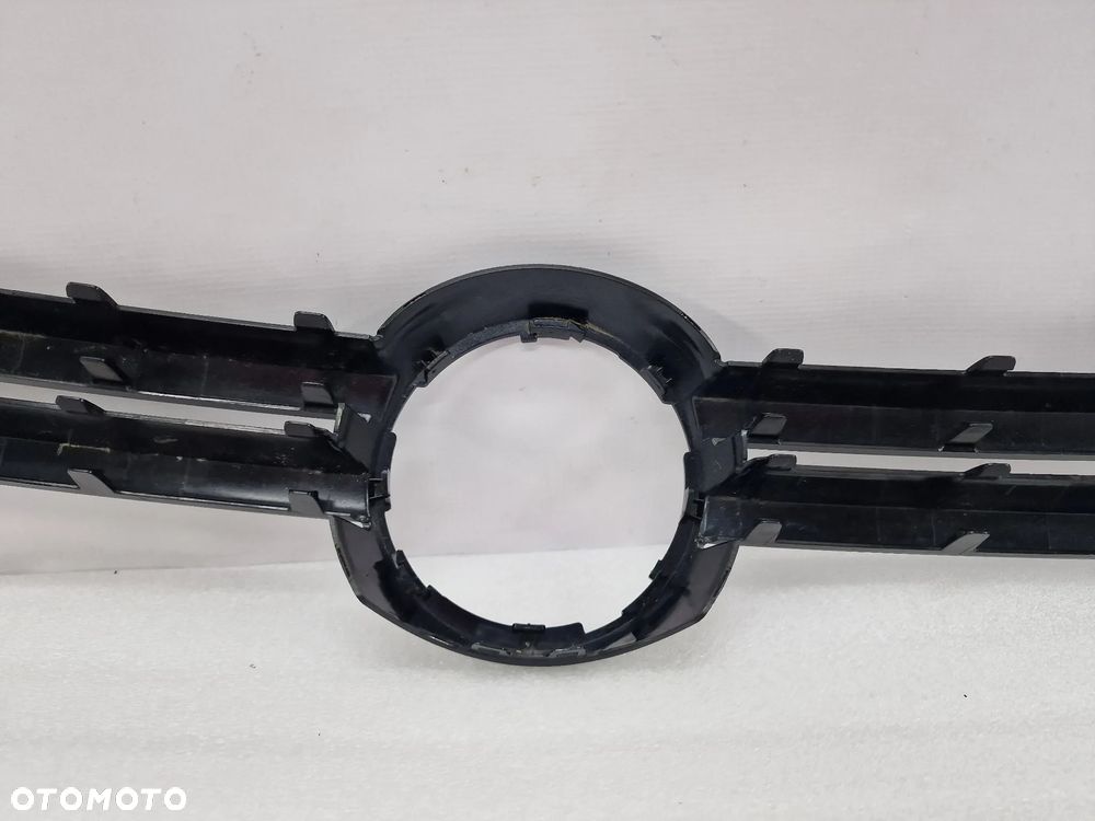 VW GOLF VI 6 5K0 NAKŁADKA NA ATRAPĘ / GRILL PRZEDNI PRZÓD , NR 5K0853655E , NR AUKCJI GL239 - 9