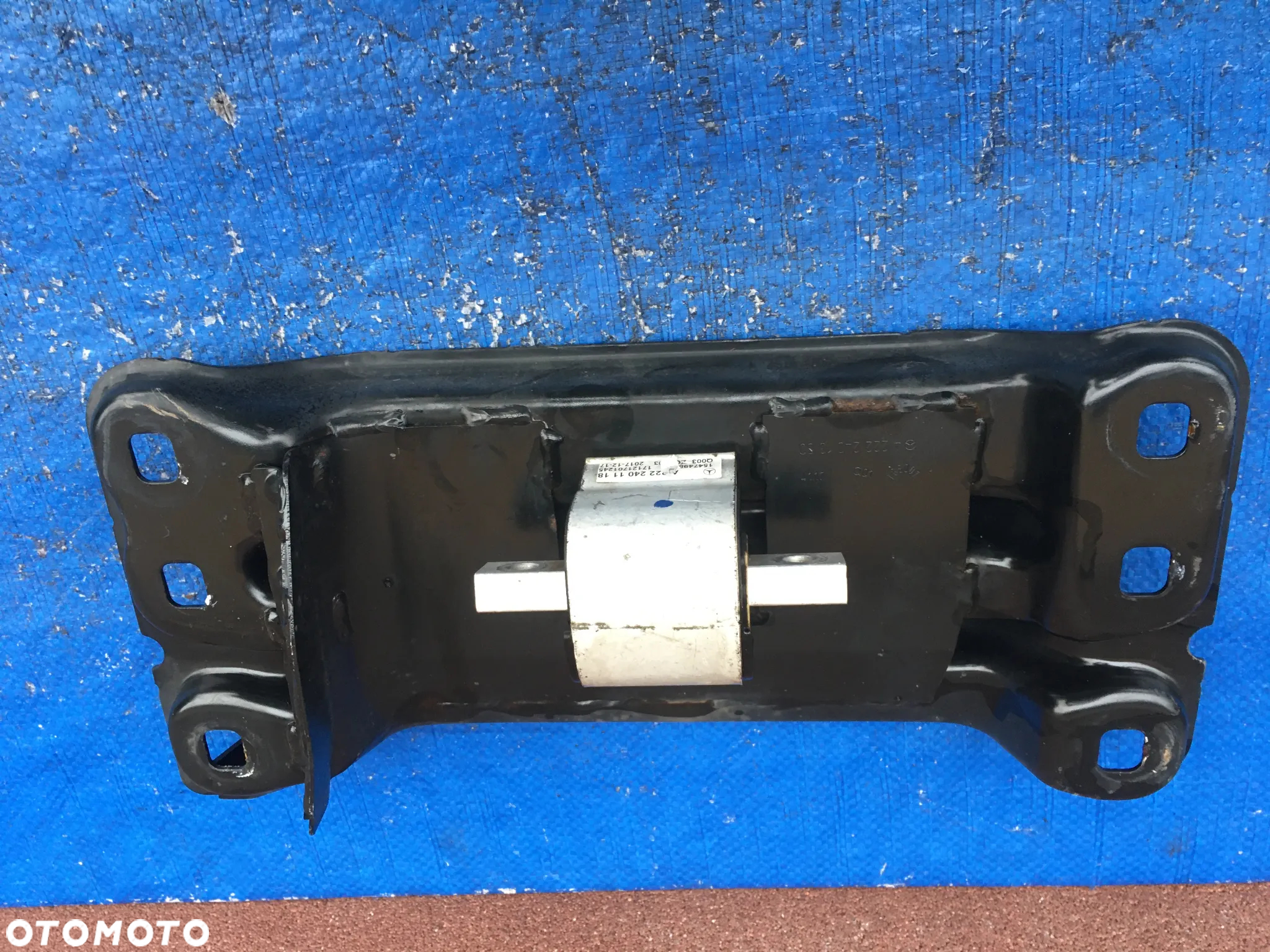 Mercedes S500 W222 Lift Łapa Podpora Skrzyni Poduszka A2222401300 A2222401118 - 2