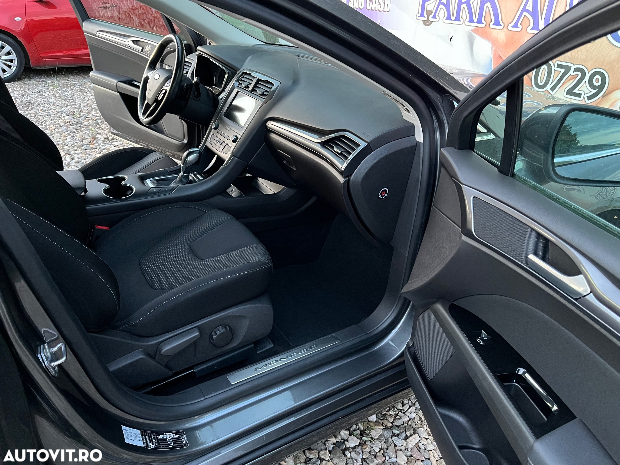 Ford Mondeo 1.5 EcoBoost Aut. Titanium - 31