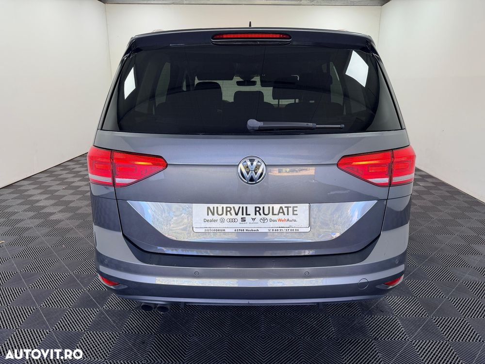 Volkswagen Touran 2.0 TDI SCR (BlueMotion Technology) DSG Comfortline - 12