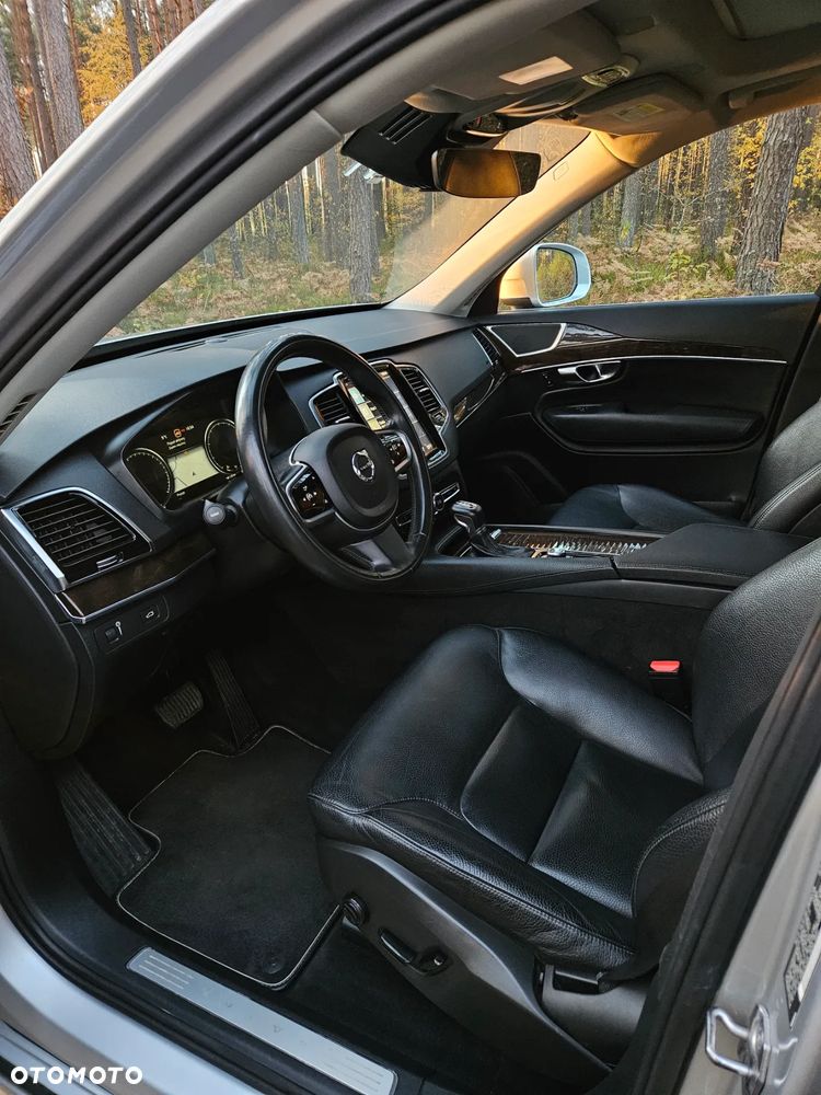 Volvo XC 90 T6 AWD Momentum 7os - 10