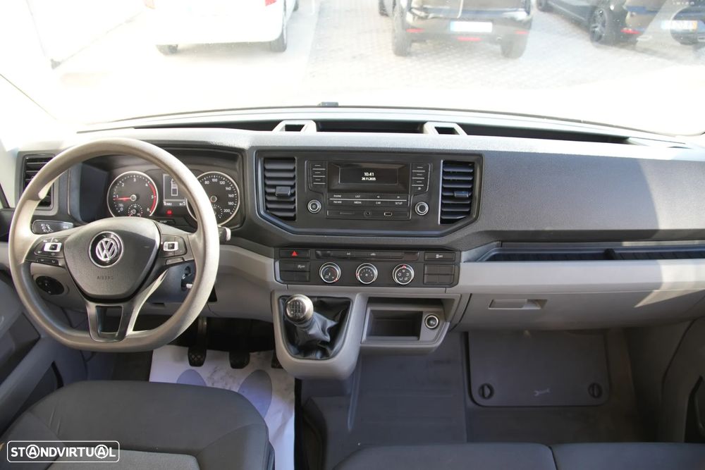 VW Crafter 7Lugares 2.0TDI 140cv - 12