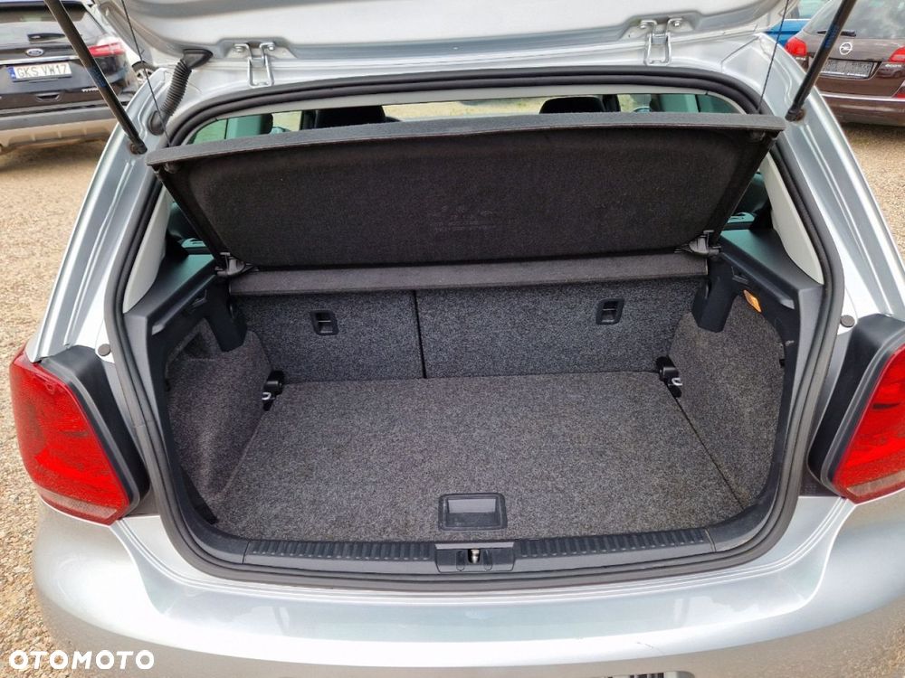 Volkswagen Polo - 17