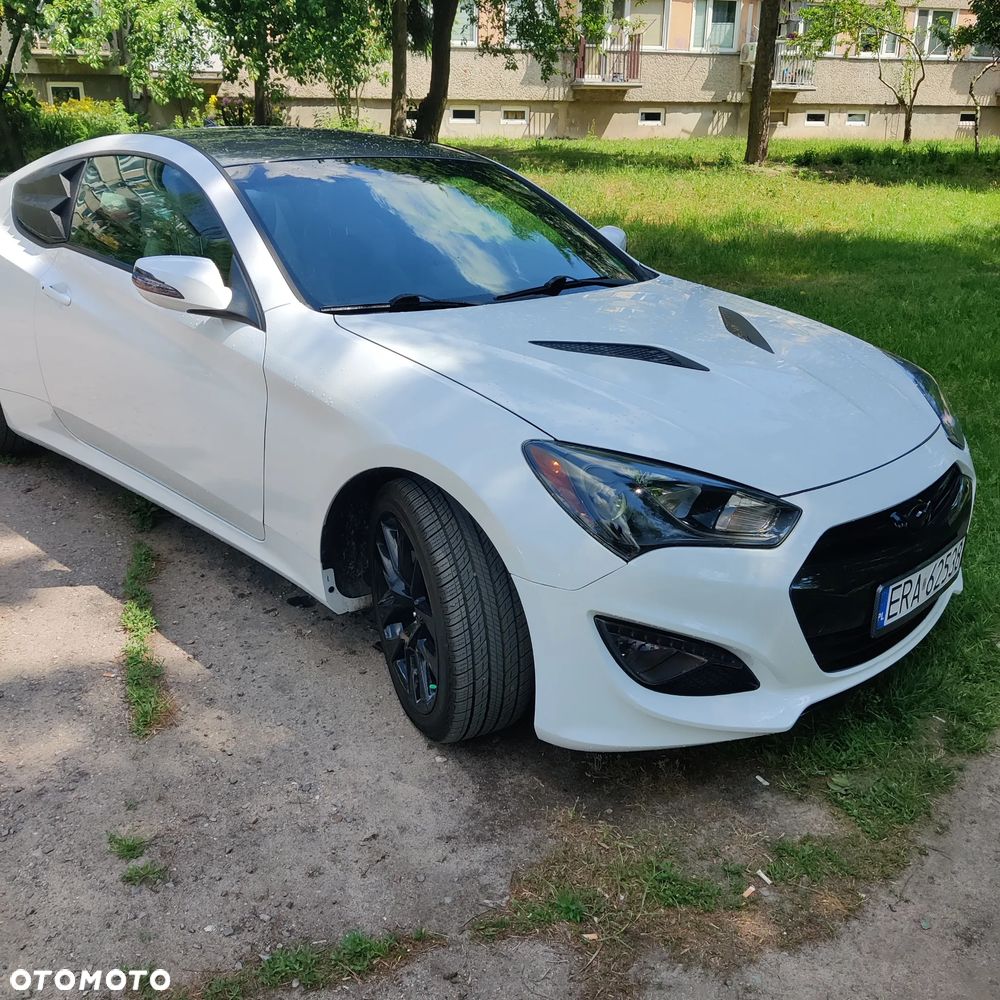 Hyundai Genesis - 20