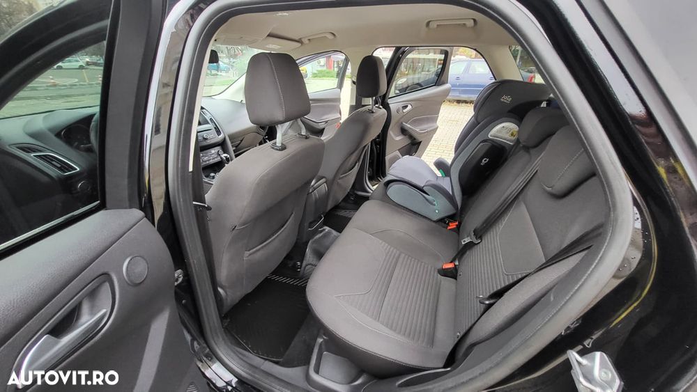 Ford Focus 1.5 TDCi Titanium - 6