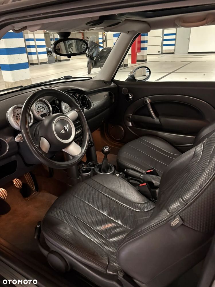 MINI ONE Standard - 4