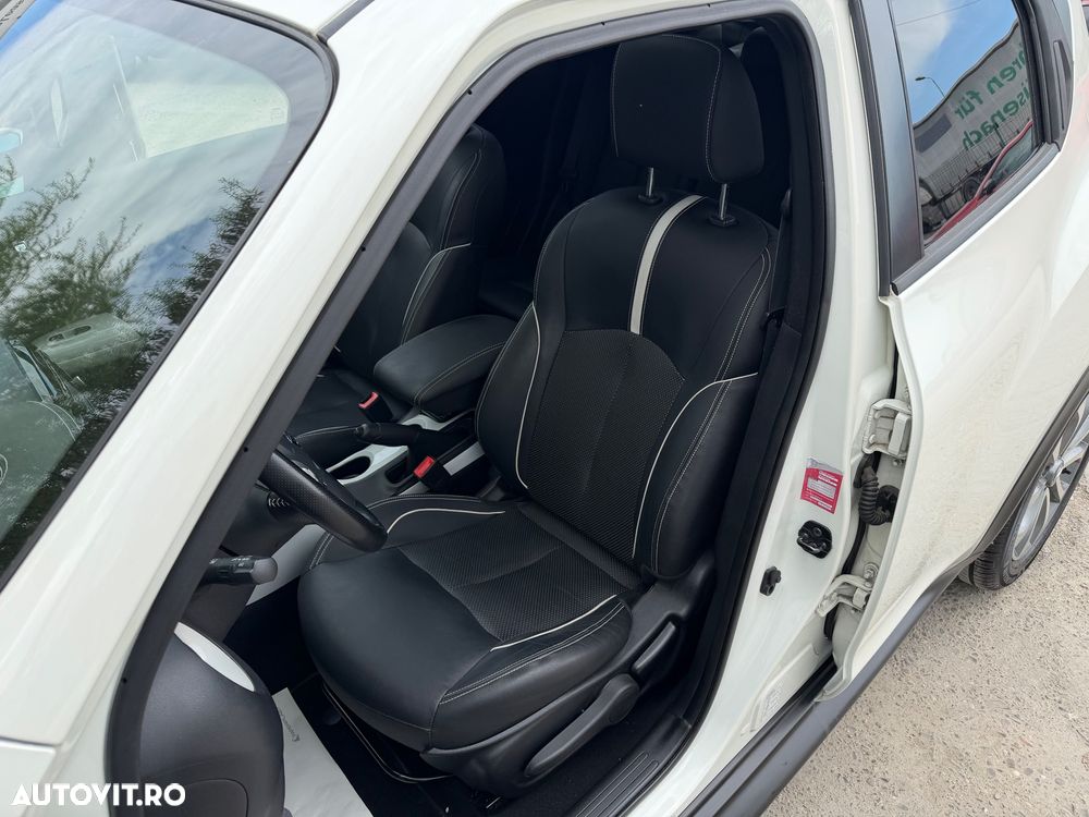 Nissan Juke 1.6 Xtronic Tekna - 8