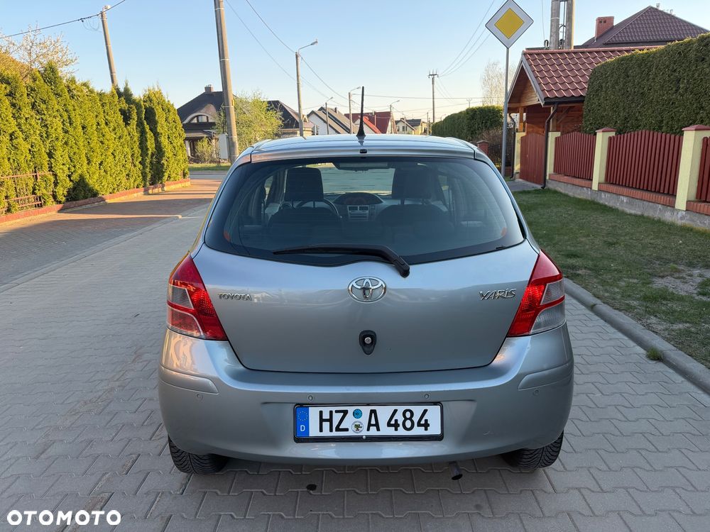 Toyota Yaris 1.33 Luna Start - 16