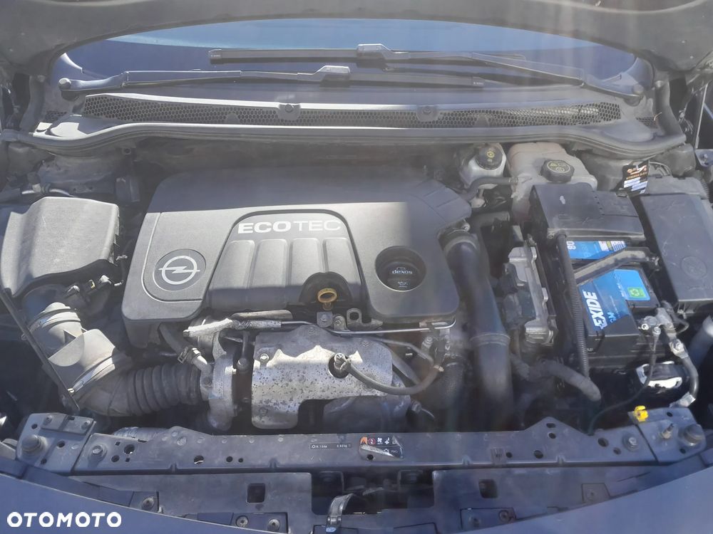 Opel Astra 1.6 CDTI Essentia - 16