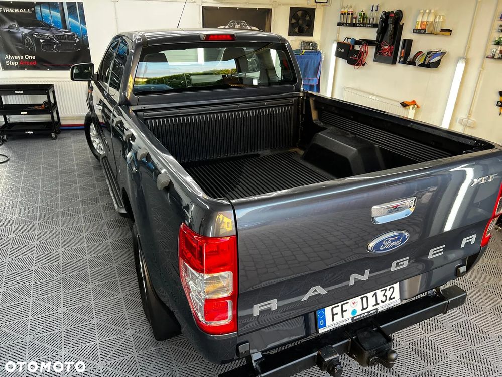 Ford Ranger XLT - 30