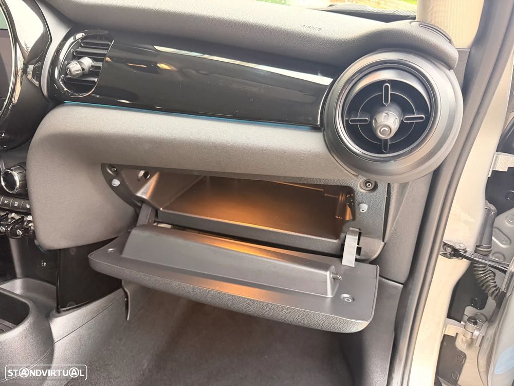 MINI 3 Portas Cooper SE - 41