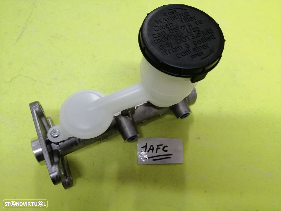 Bomba principal dos travões bedford kbd Isuzu 4 parafusos Nova - 2