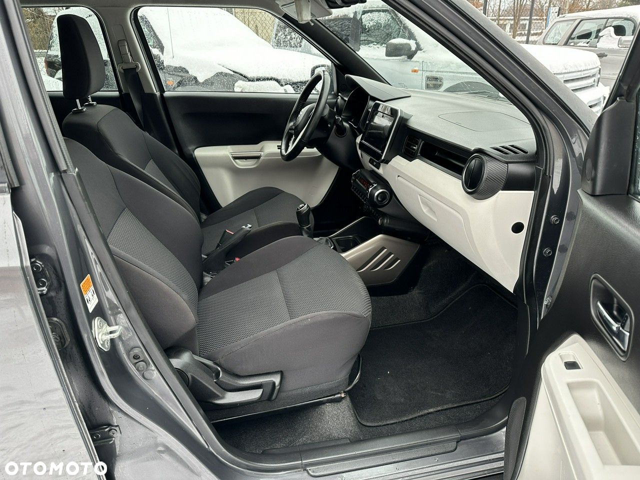 Suzuki Ignis - 5